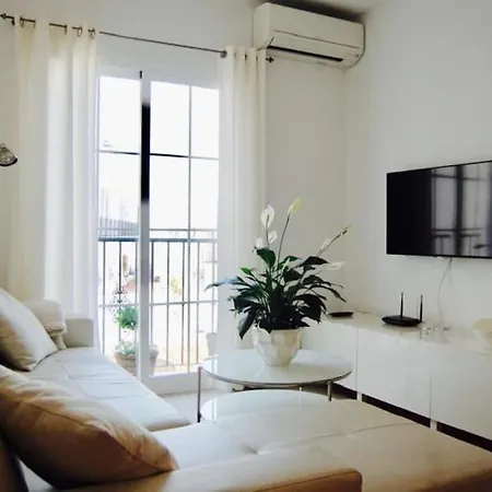 Fantastic 1 Bedroom In Town Centre Nerja